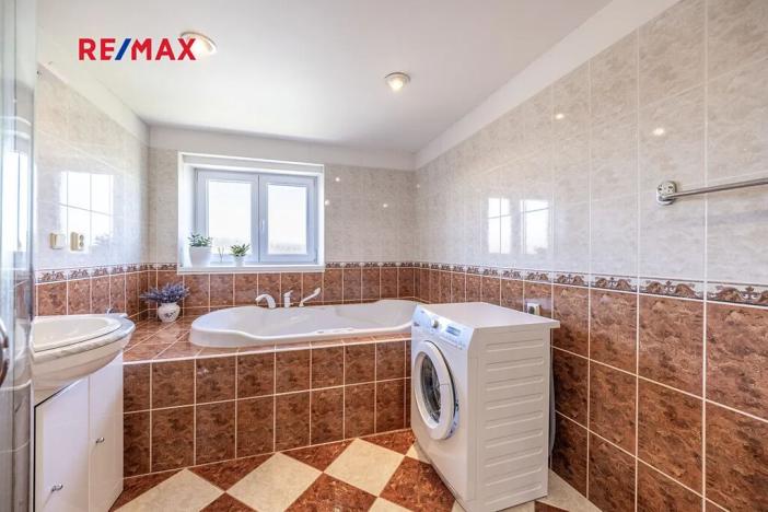 Prodej rodinného domu, Praha - Kunratice, Valcířská, 181 m2