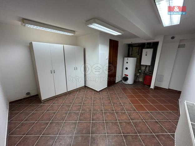 Pronájem obchodního prostoru, Louny, Osvoboditelů, 31 m2