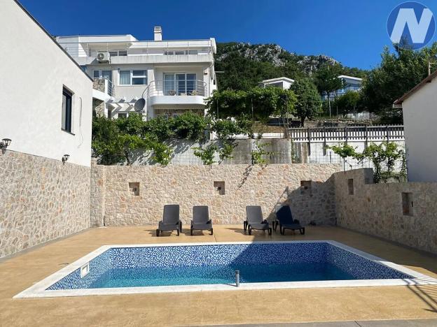 Prodej vily, Bar, Černá Hora, 257 m2