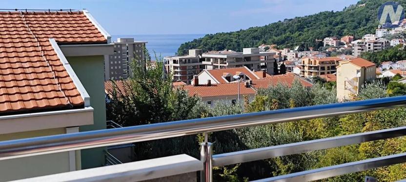 Prodej bytu 3+1, Petrovac, Černá Hora, 79 m2