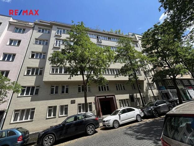 Prodej bytu 2+kk, Praha - Žižkov, Baranova, 50 m2