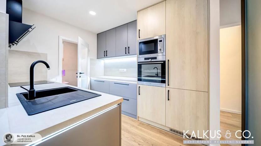 Prodej bytu 3+kk, Hradec Králové, třída Edvarda Beneše, 79 m2