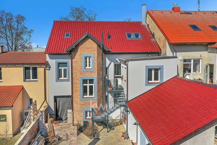 Prodej rodinného domu, Velim, Palackého, 270 m2