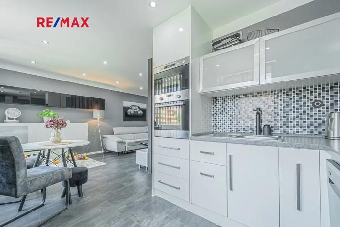 Prodej bytu 2+1, Kladno, Anglická, 51 m2