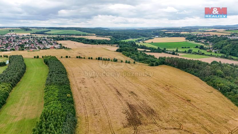 Prodej pole, Chrást, 11929 m2