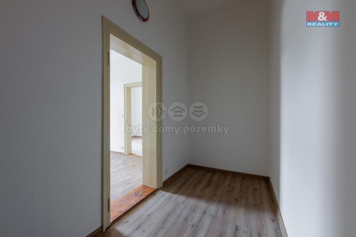 Prodej činžovního domu, Nejdek, náměstí Karla IV., 766 m2