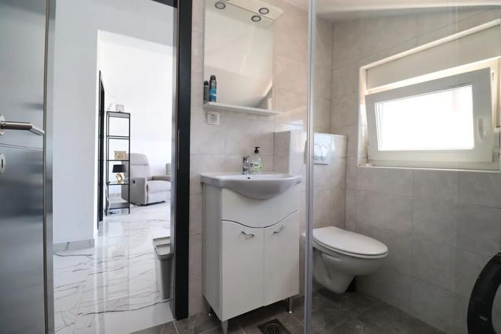 Prodej bytu 3+kk, Vodice, Chorvatsko, Srima XVII, 46 m2