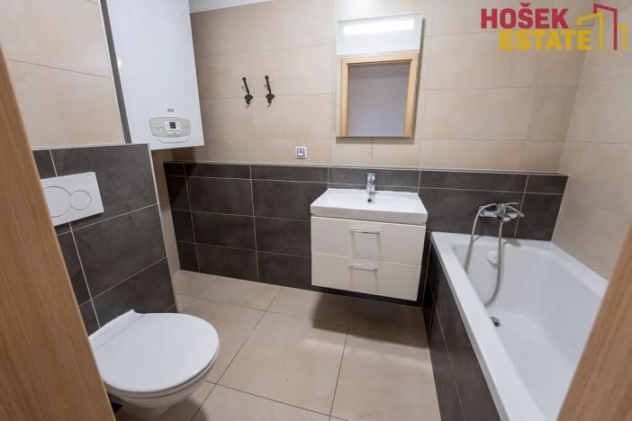 Prodej bytu 2+kk, Moravany, Višňová, 54 m2