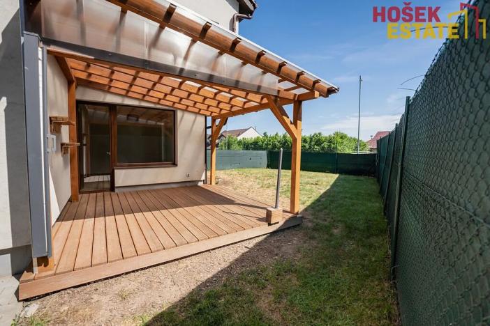 Prodej bytu 2+kk, Moravany, Višňová, 54 m2
