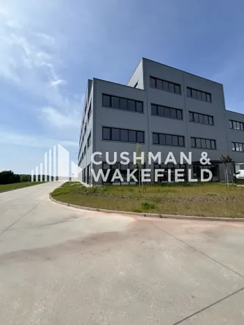 Prodej skladu, Nová Paka, 9000 m2