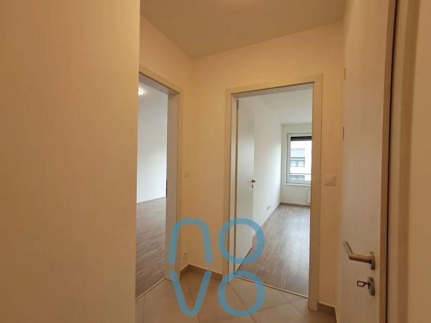 Pronájem bytu 2+kk, Praha - Chodov, Drahňovická, 65 m2