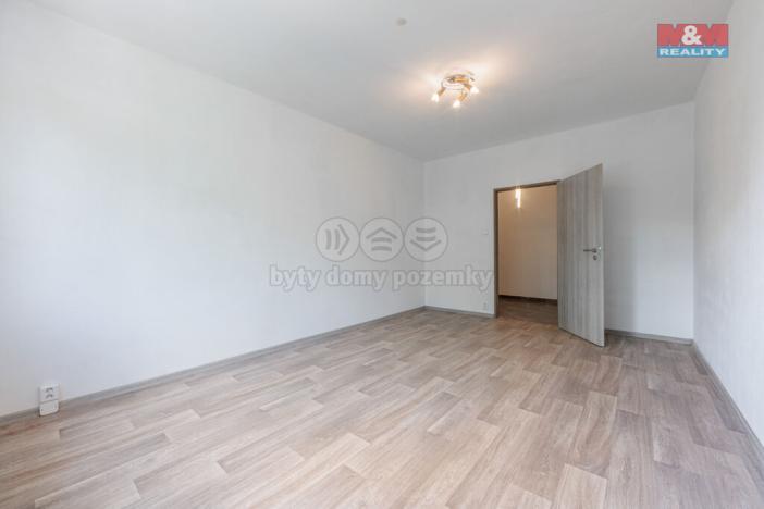 Prodej bytu 3+1, Cheb, 17. listopadu, 67 m2