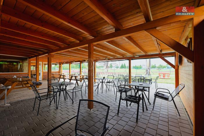 Prodej restaurace, Chropyně, Hanácké náměstí, 249 m2