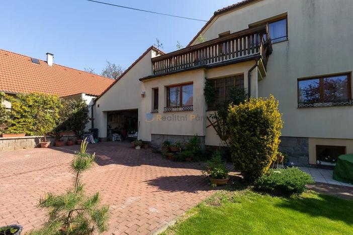 Prodej rodinného domu, Zdice, 294 m2