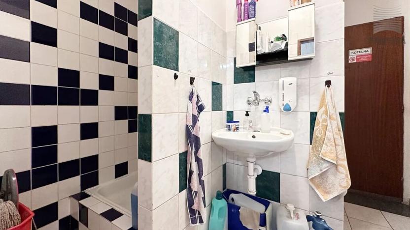 Prodej obchodního prostoru, Rousínov, Slavkovská, 280 m2