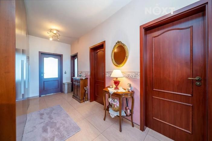 Prodej bytu 3+1, Olomouc, Družební, 89 m2