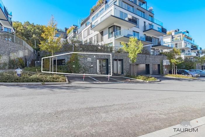 Prodej obchodního prostoru, Praha - Košíře, Lerausova, 92 m2