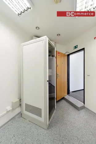 Pronájem kanceláře, Brno, 192 m2