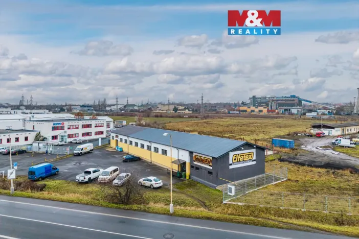 Prodej obchodního prostoru, Chomutov, Pražská, 635 m2