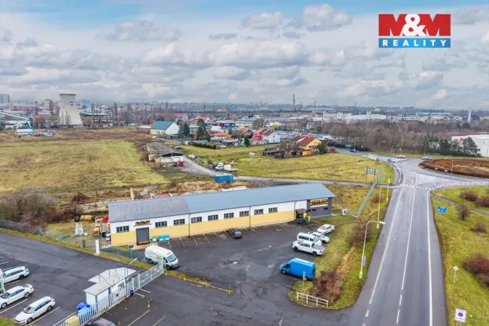 Prodej obchodního prostoru, Chomutov, Pražská, 635 m2