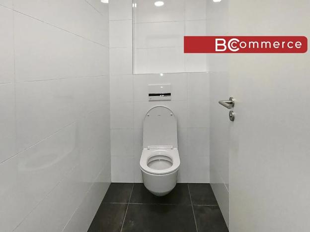 Pronájem kanceláře, Brno, Polní, 350 m2