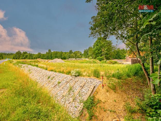 Prodej komerčního pozemku, Dolní Nivy, 10168 m2