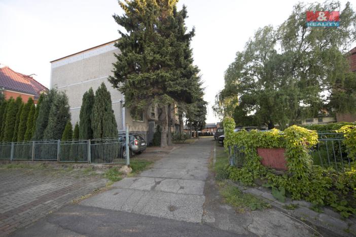Prodej bytu 2+kk, Děčín - Děčín V-Rozbělesy, Závodní, 42 m2