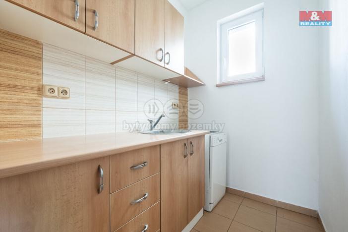 Prodej obchodního prostoru, Veselí nad Lužnicí, Třída Čs. armády, 4001 m2