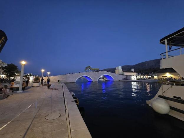 Prodej apartmánu, Pag, Chorvatsko, 165 m2