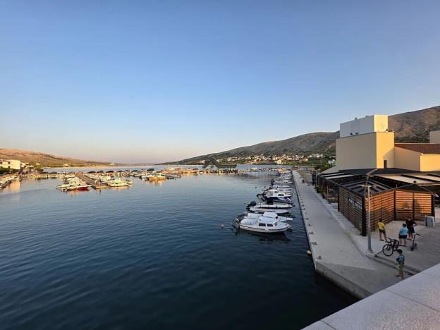 Prodej apartmánu, Pag, Chorvatsko, 165 m2