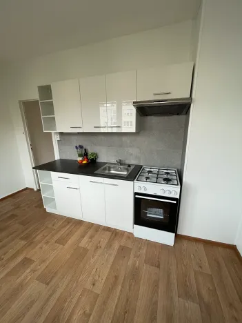 Pronájem bytu 2+1, Česká Lípa, Uranová, 59 m2