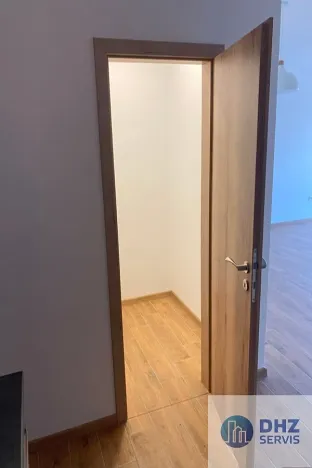 Pronájem bytu 2+kk, Choťánky, 69 m2