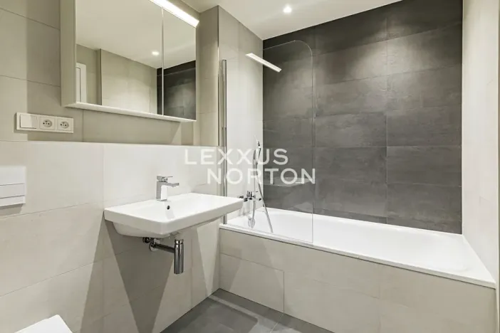 Pronájem bytu 2+kk, Praha - Holešovice, U průhonu, 52 m2