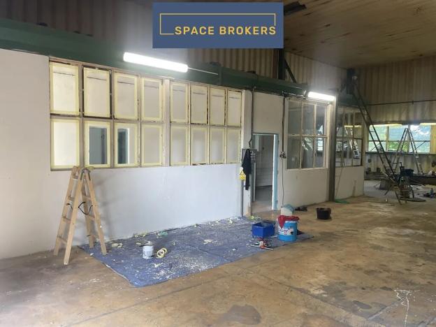 Pronájem skladu, Panenské Břežany, 234 m2