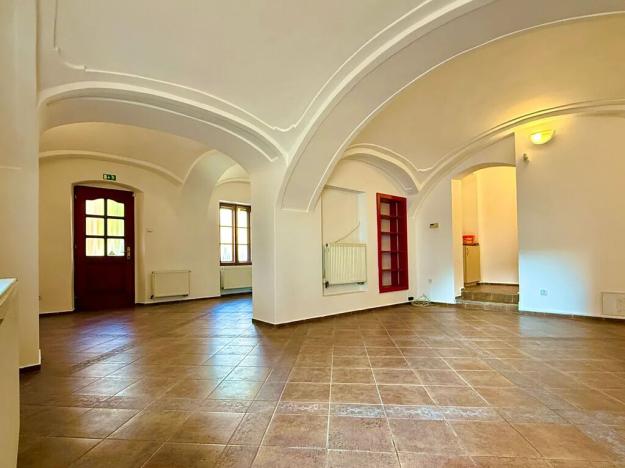 Prodej komerční nemovitosti, Třebíč, L. Pokorného, 251 m2