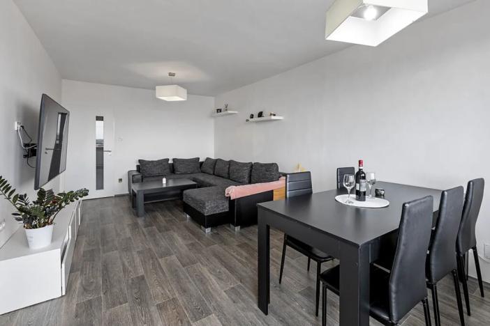 Prodej bytu 2+1, Pardubice, Karla IV., 62 m2