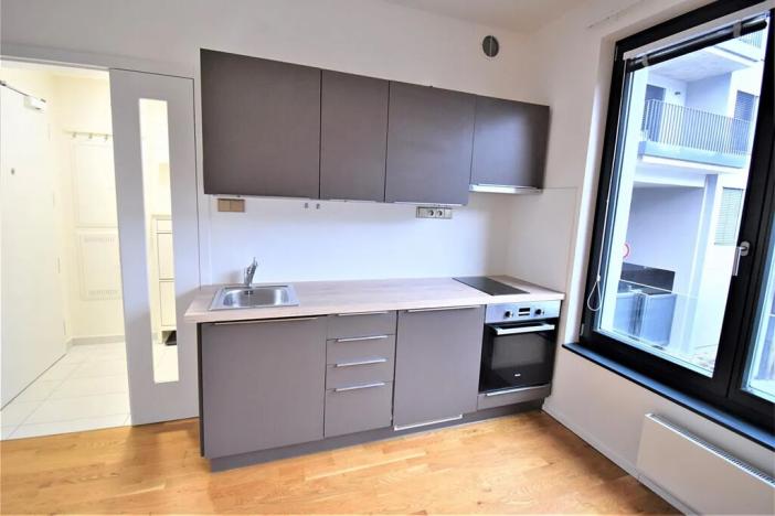 Prodej bytu 1+kk, Praha - Smíchov, Grafická, 30 m2