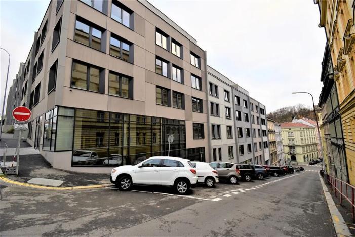 Prodej bytu 1+kk, Praha - Smíchov, Grafická, 30 m2