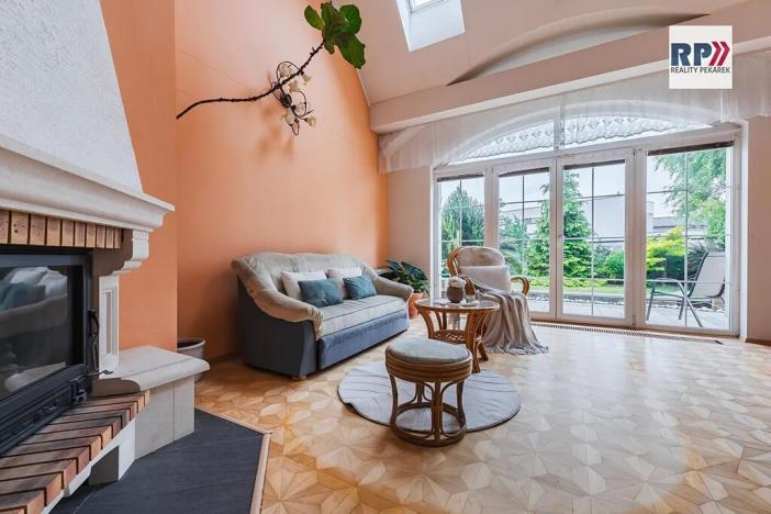 Prodej rodinného domu, Šestajovice, Potoční, 320 m2