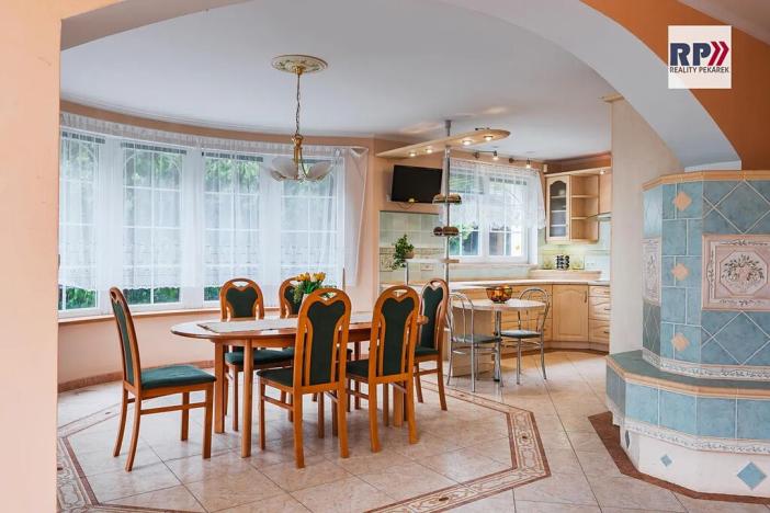 Prodej rodinného domu, Šestajovice, Potoční, 320 m2