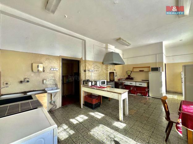 Pronájem restaurace, Děčín - Děčín IX-Bynov, Lesní cesta, 200 m2