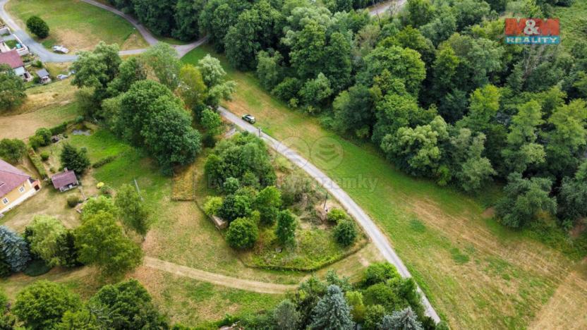 Prodej komerčního pozemku, Broumy, 1325 m2