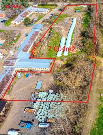 Prodej komerční nemovitosti, Roblín, 2100 m2
