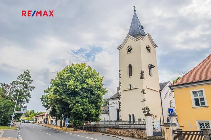 Prodej rodinného domu, Praha - Dolní Počernice, Listopadová, 302 m2