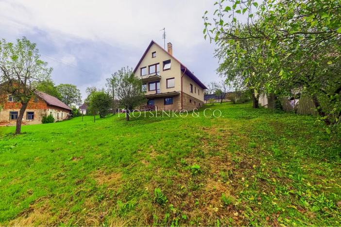 Prodej rodinného domu, Horní Krupá, 286 m2