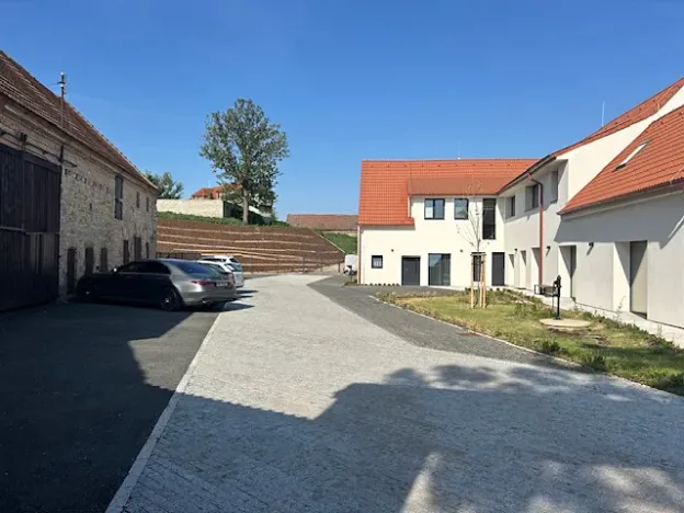 Pronájem bytu 1+kk, Horoměřice, Velvarská, 30 m2