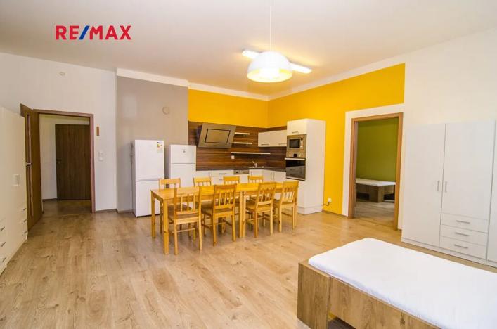 Pronájem ubytování, Moravská Třebová, nám. T. G. Masaryka, 150 m2