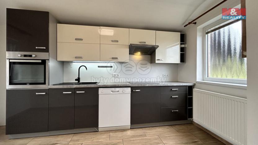 Pronájem bytu 3+1, Kostomlaty nad Labem, Průběžná, 70 m2