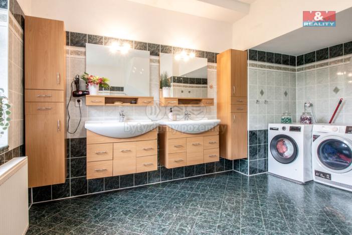 Prodej rodinného domu, Nový Bor, Smetanova, 250 m2