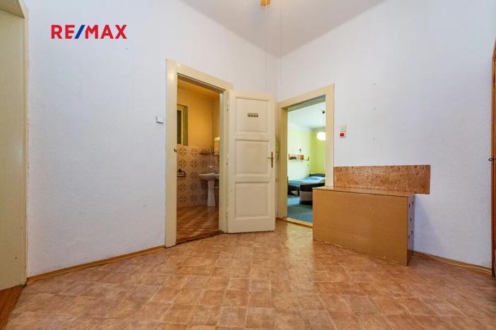 Prodej bytu 4+1, Praha - Holešovice, U smaltovny, 175 m2